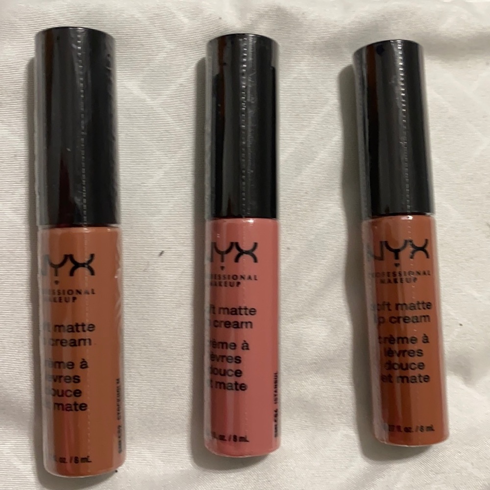 NYX lipstick soft Matt lip cream